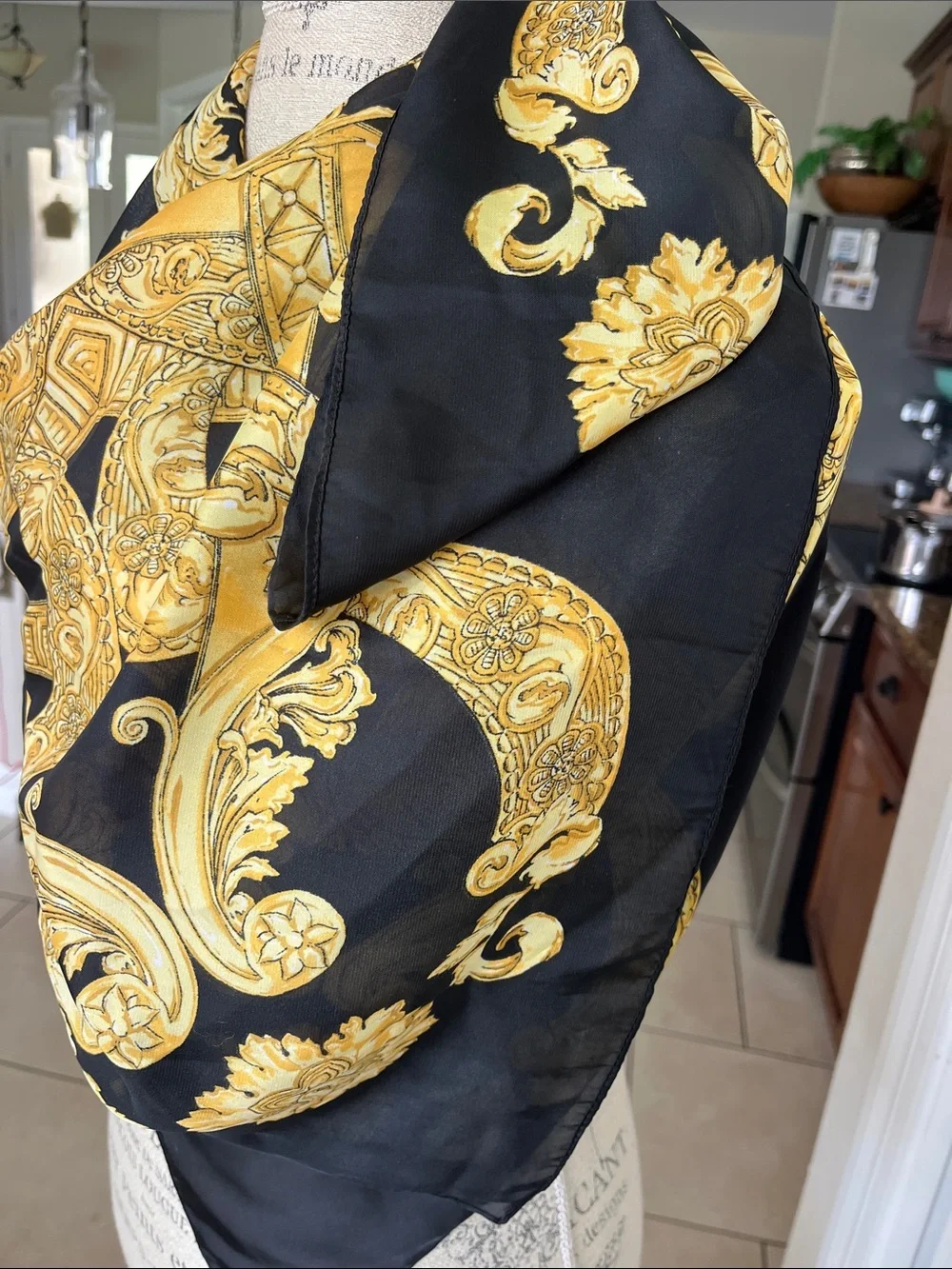 EUC gorgeous, black and gold Barocco inspired print oversized scarf 42 